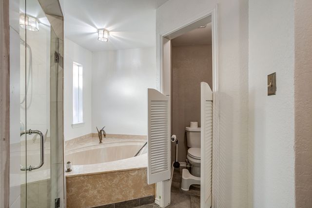 1804 Longbranch Court, Arlington, TX 76012