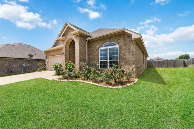 19029 Villa Lane, Montgomery, TX 77356