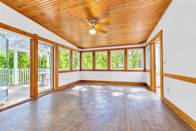648 Sunset Lane, East Lansing, MI 48823