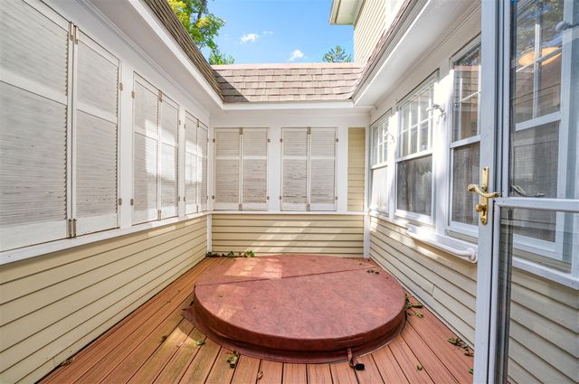 648 Sunset Lane, East Lansing, MI 48823