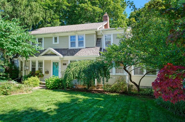 648 Sunset Lane, East Lansing, MI 48823
