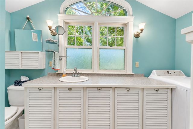 648 Sunset Lane, East Lansing, MI 48823