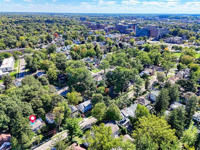 648 Sunset Lane, East Lansing, MI 48823