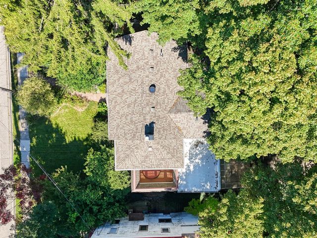 648 Sunset Lane, East Lansing, MI 48823