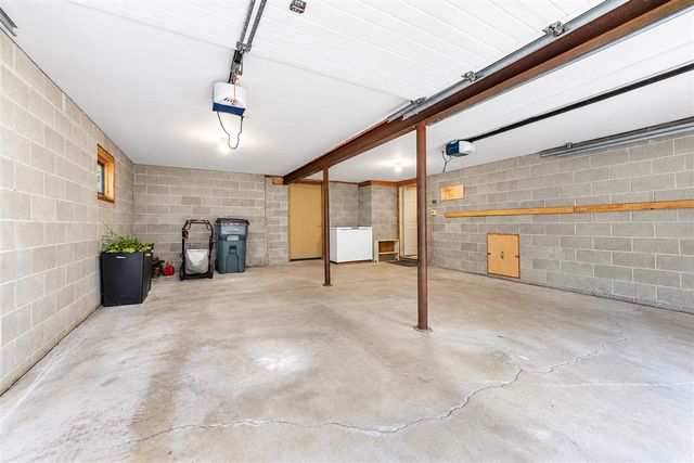 648 Sunset Lane, East Lansing, MI 48823