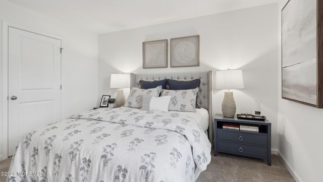 9 Dahlia Court, Bayville, NJ 08721