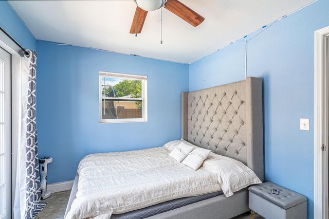 1601 NW 3rd Lane, Boynton Beach, FL 33435