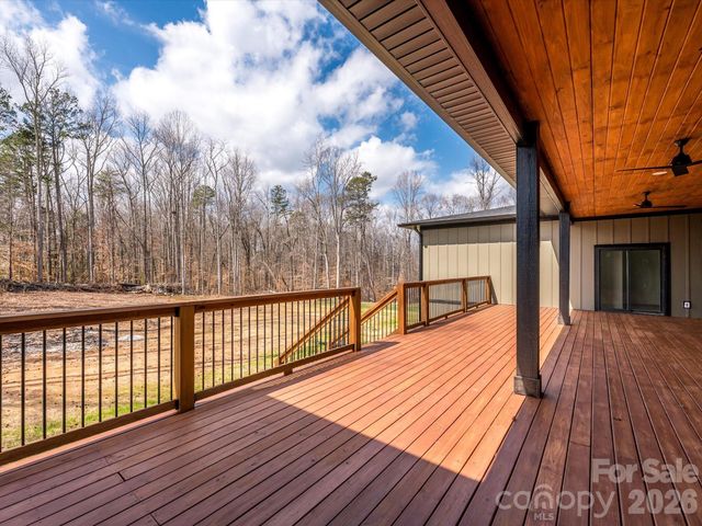 2003 Plain Field Drive, Bessemer City, NC 28016