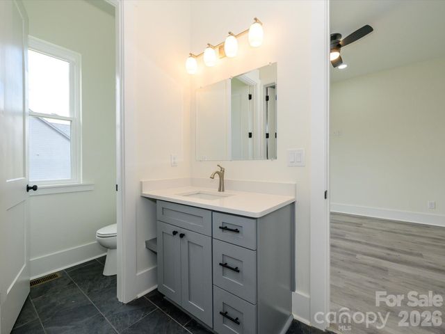 2003 Plain Field Drive, Bessemer City, NC 28016