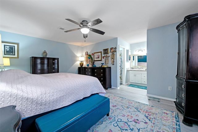 116 W White Willow Circle, The Woodlands, TX 77381