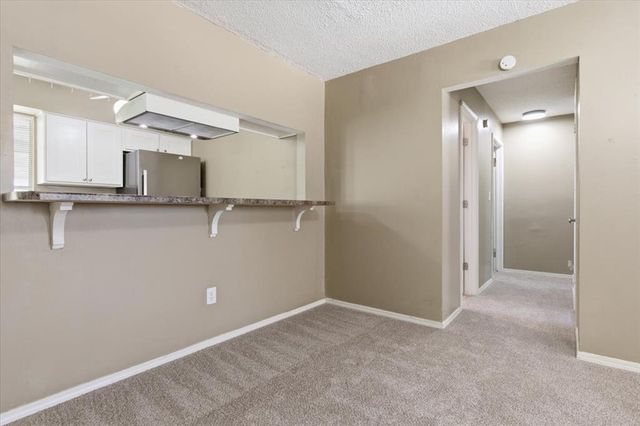 4809 S Park Vista Drive, Del City, OK 73115