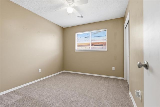 4809 S Park Vista Drive, Del City, OK 73115