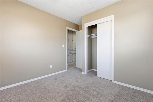 4809 S Park Vista Drive, Del City, OK 73115