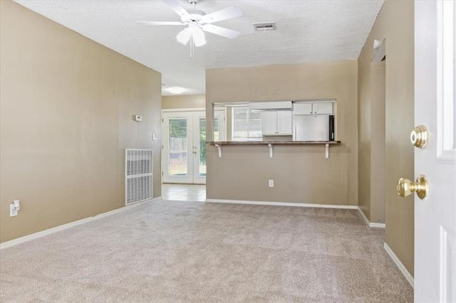 4809 S Park Vista Drive, Del City, OK 73115