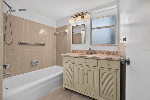 245 CENTER ROAD 109, Venice, FL 34285