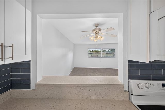 245 CENTER ROAD 109, Venice, FL 34285