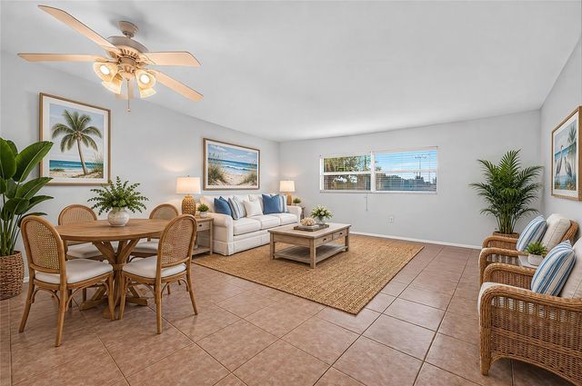 245 CENTER ROAD 109, Venice, FL 34285