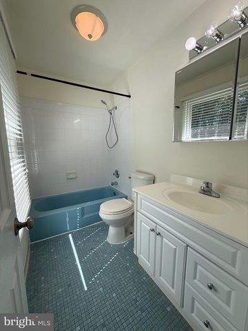 198 VAN HORN LN, Stafford, VA 22556