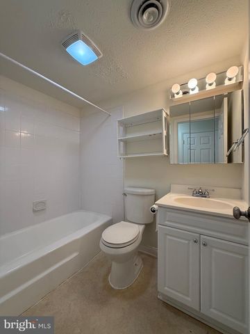 198 VAN HORN LN, Stafford, VA 22556