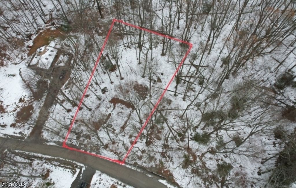16 Glen Dr, Vernon Twp., NJ 07461