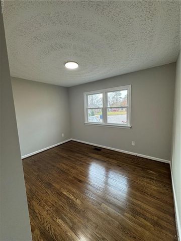 412 Teepee DR, Newport News, VA 23602