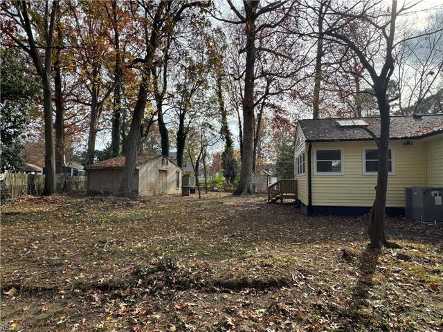 412 Teepee DR, Newport News, VA 23602