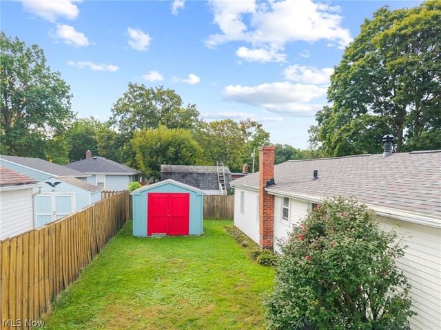 700 Viewpoint Avenue, Cuyahoga Falls, OH 44221