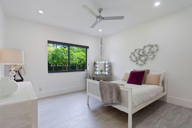 14800 Marvin Lane, Southwest Ranches, FL 33330