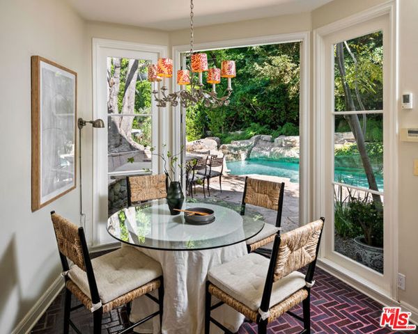 11982 Brentridge Lane, Los Angeles, CA 90049