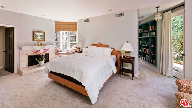 11982 Brentridge Lane, Los Angeles, CA 90049