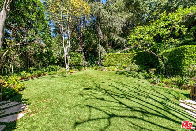 11982 Brentridge Lane, Los Angeles, CA 90049