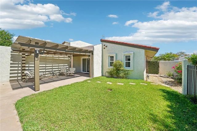 1375 Bouquet D, Upland, CA 91786