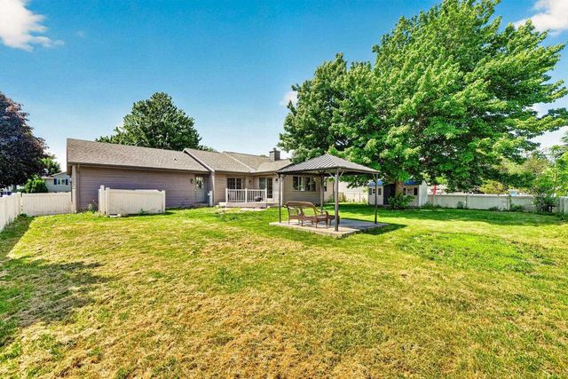 4409 Southwyck Drive, Janesville, WI 53546
