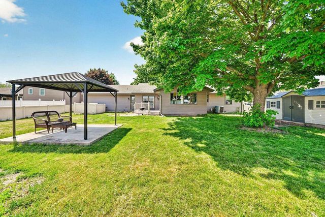4409 Southwyck Drive, Janesville, WI 53546