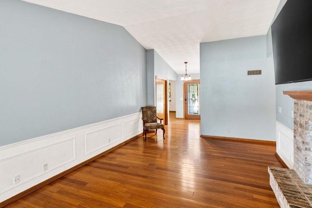 4409 Southwyck Drive, Janesville, WI 53546