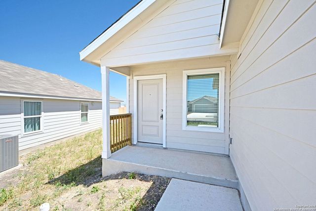 1517 Hummock Steep, New Braunfels, TX 78130