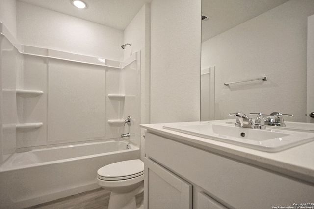 1517 Hummock Steep, New Braunfels, TX 78130