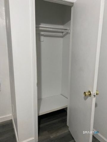 17 Park Place C, Danbury, CT 06810