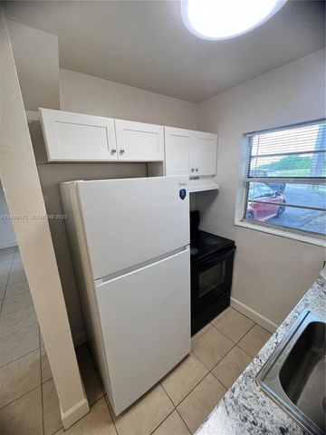 12905 Arch Creek Rd 3, North Miami, FL 33161