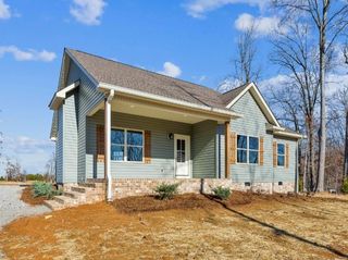 739 Long Mountain Rd, Mcminnville, TN 37110