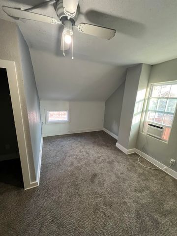 617 W Towanda Ave, El Dorado, KS 67042