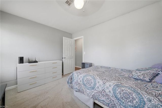 3904 Forresthills DR, Portsmouth, VA 23703