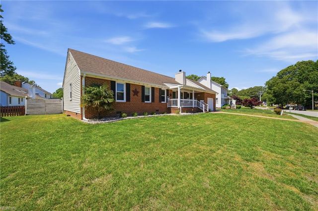 3904 Forresthills DR, Portsmouth, VA 23703