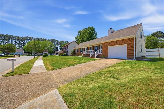 3904 Forresthills DR, Portsmouth, VA 23703