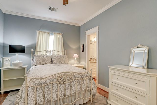 1341 Dorothy Street A, Houston, TX 77008
