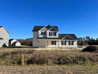 306 Gate Stone Lane, Jacksonville, NC 28540