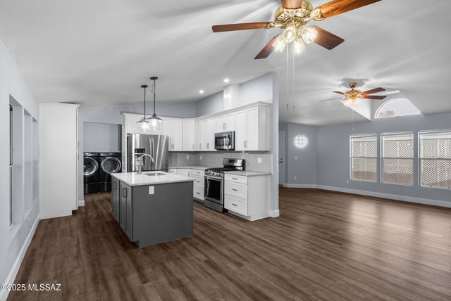 8401 S Kolb Rd Unit 563, Tucson, AZ 85756