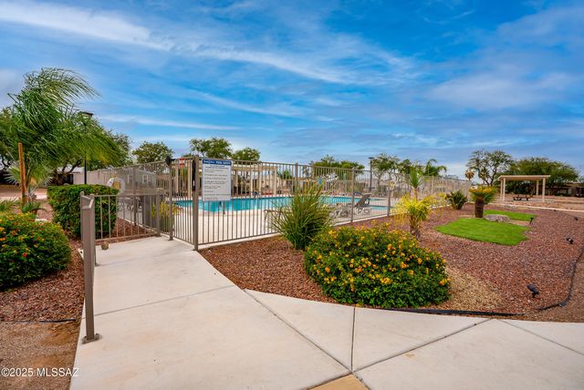 8401 S Kolb Rd Unit 563, Tucson, AZ 85756