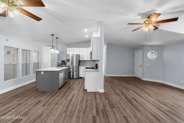 8401 S Kolb Rd Unit 563, Tucson, AZ 85756