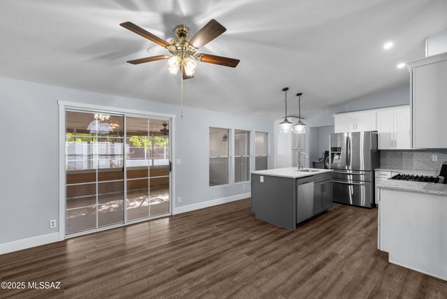 8401 S Kolb Rd Unit 563, Tucson, AZ 85756